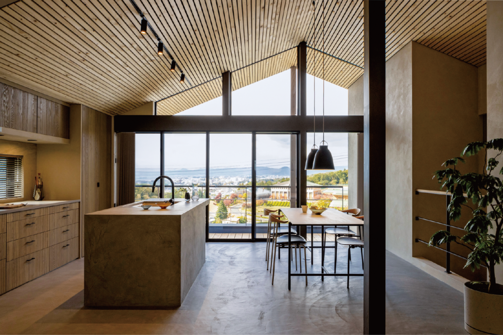 自然と調和し、四季を愉しむ眺望を活かした贅沢な住まい