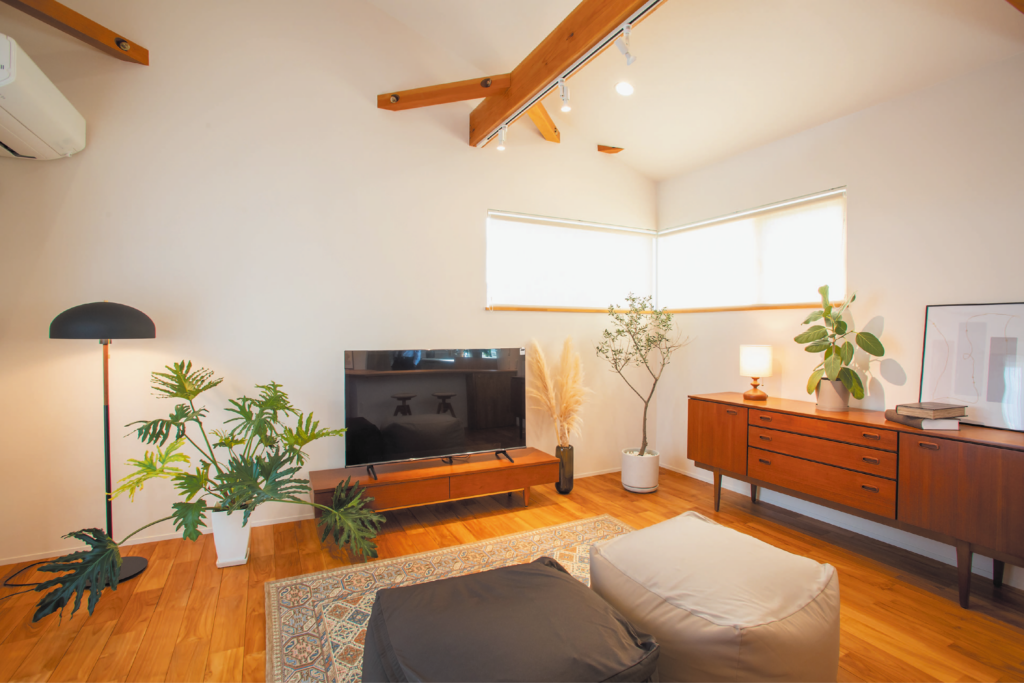 狭い土地でも理想を叶えるナチュラルヴィンテージの家