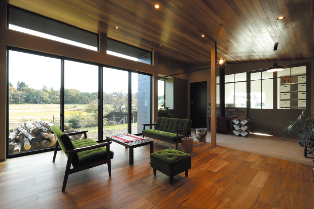 薪ストーブのある新しい暮らしの平屋